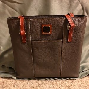 Dooney & Bourke handbag